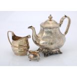 Y A Victorian silver octagonal baluster tea pot