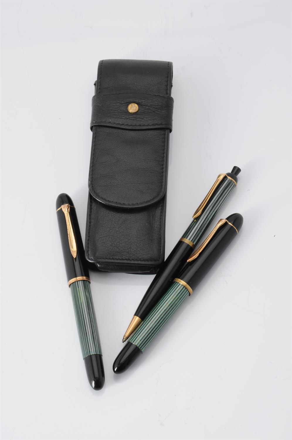 Pelikan, 140, two black and green fountain pens