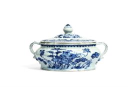 A large Chinese blue and white tureen and cover