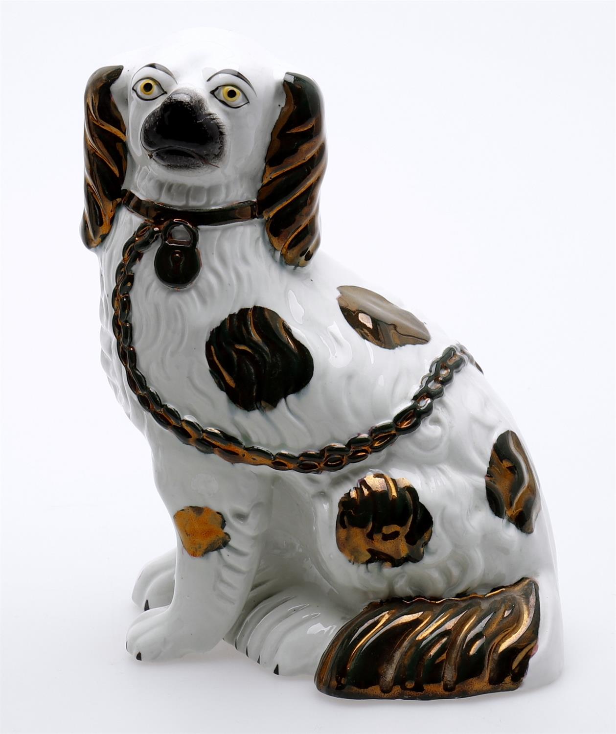 A pair of Staffordshire models of spaniels - Image 2 of 4