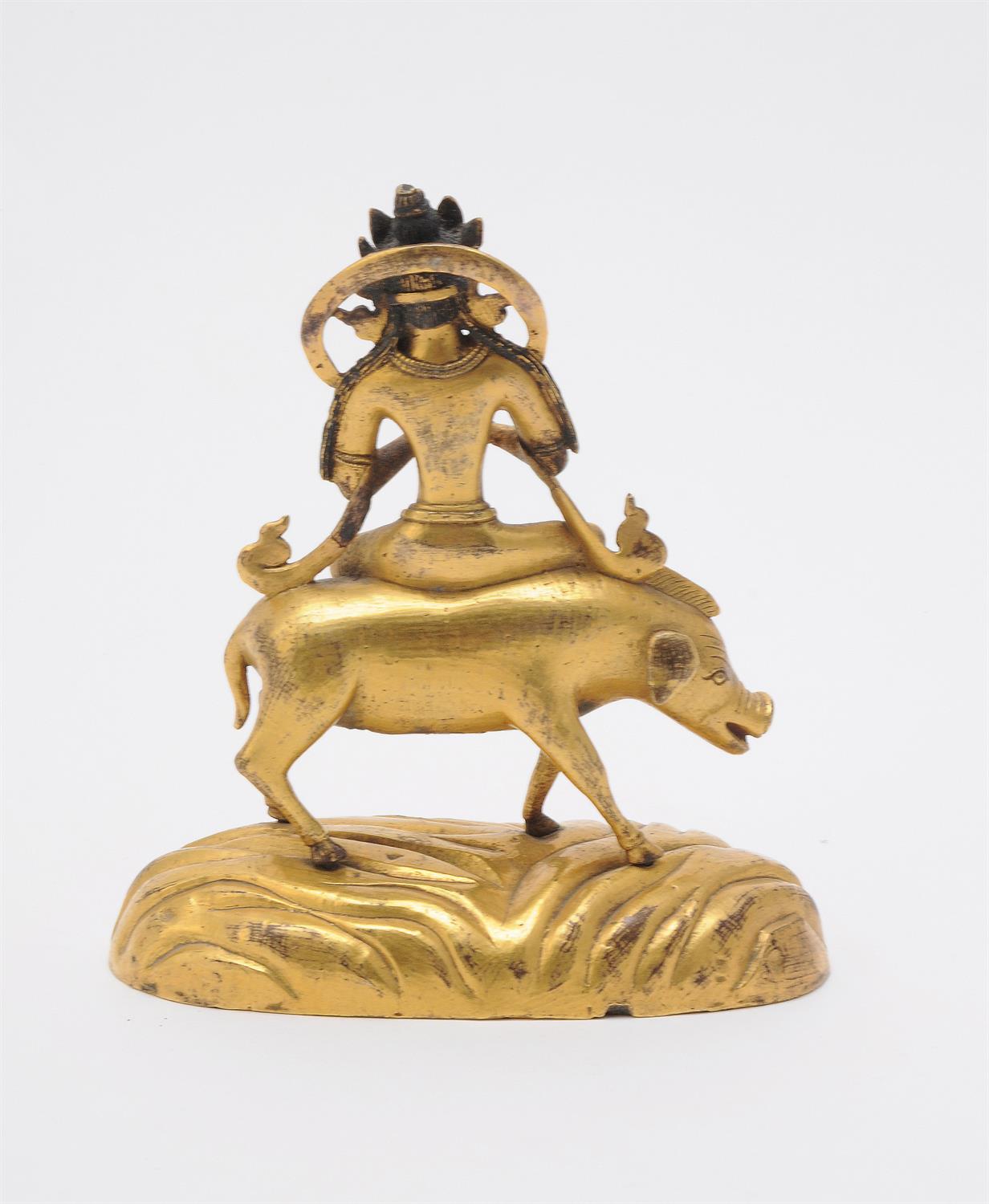 A Sino-Tibetan gilt-bronze figure of Marici - Image 3 of 4