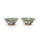 A pair of Chinese Famille Rose lobed bowls