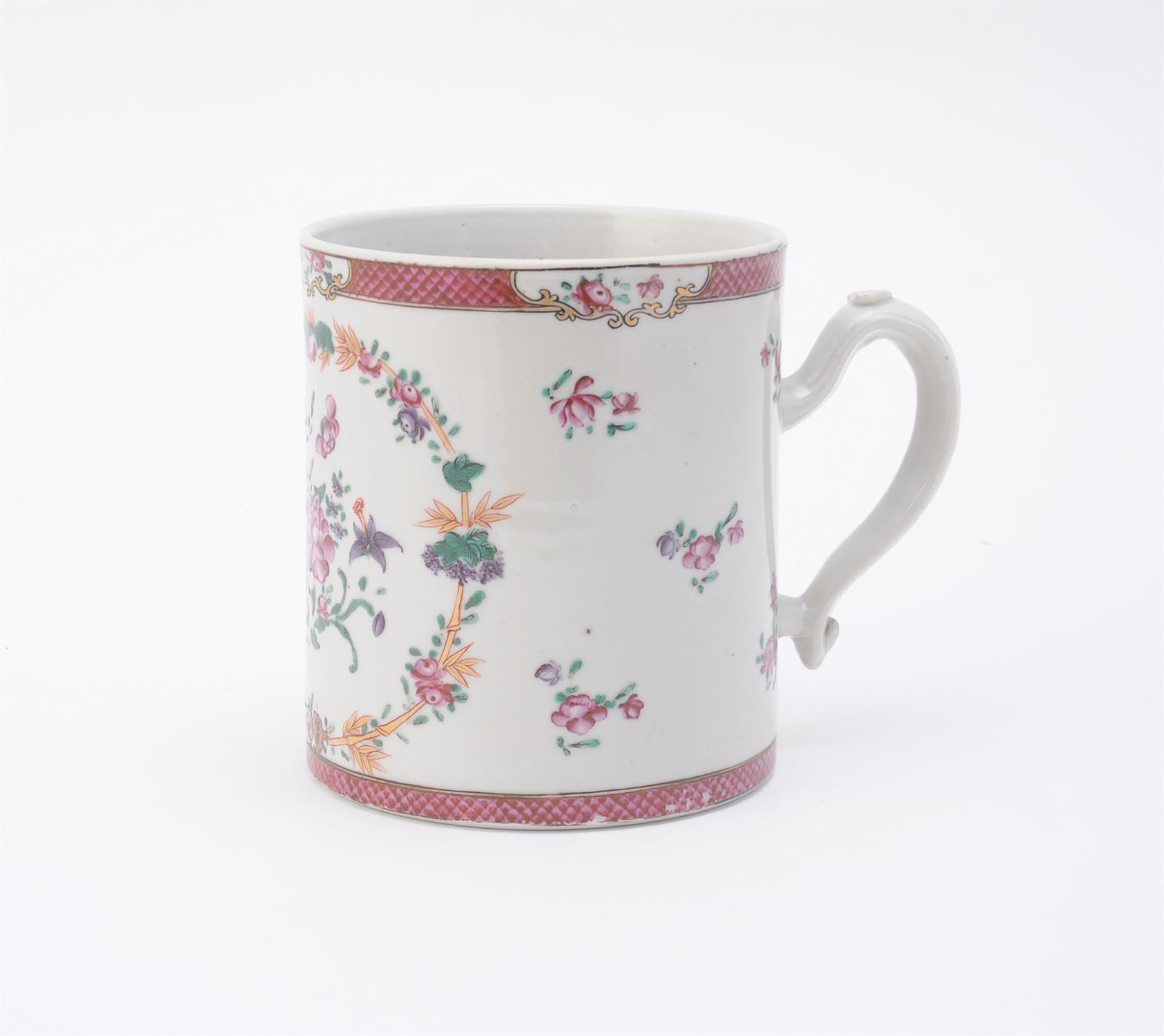 Three various Famille Rose mugs - Image 8 of 8