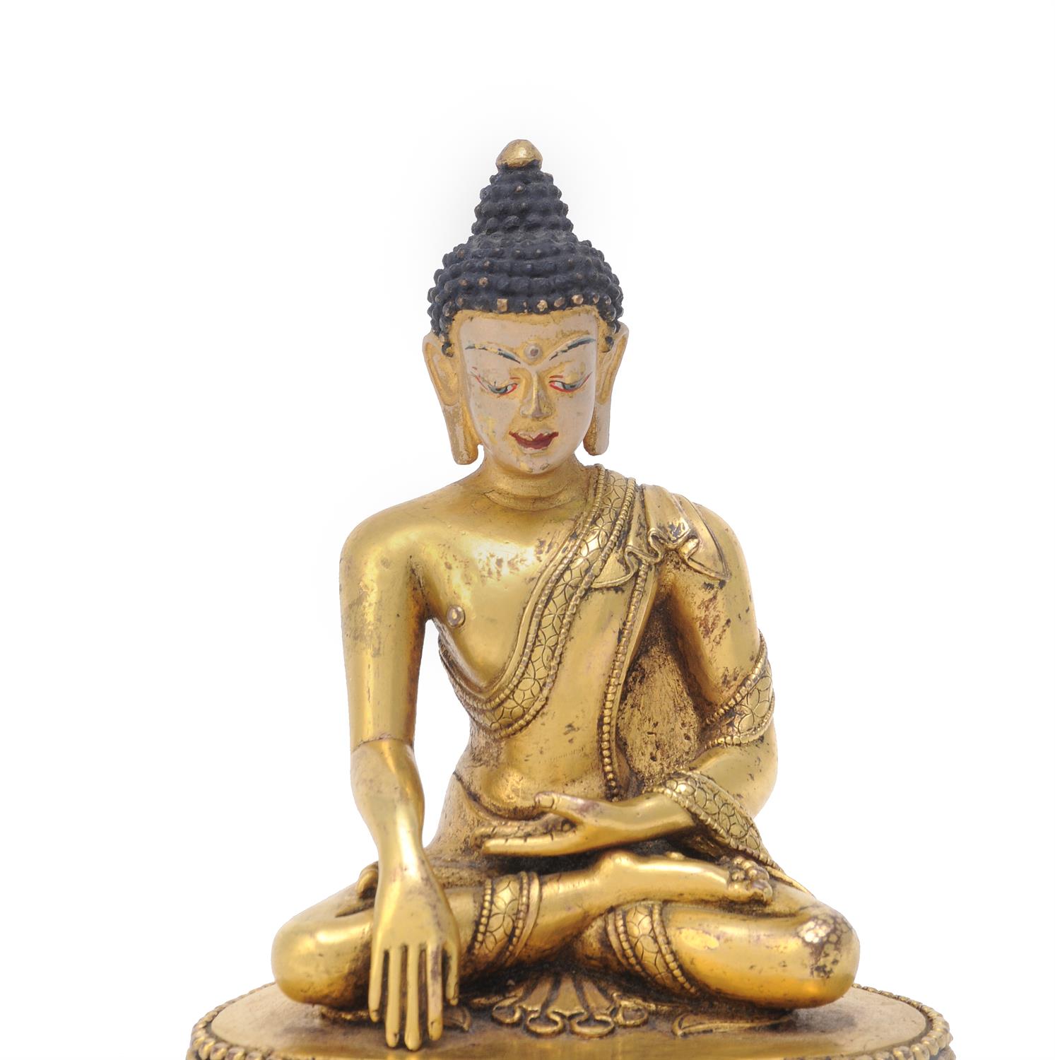 A Sino-Tibetan gilt-bronze figure of Buddha - Image 2 of 4