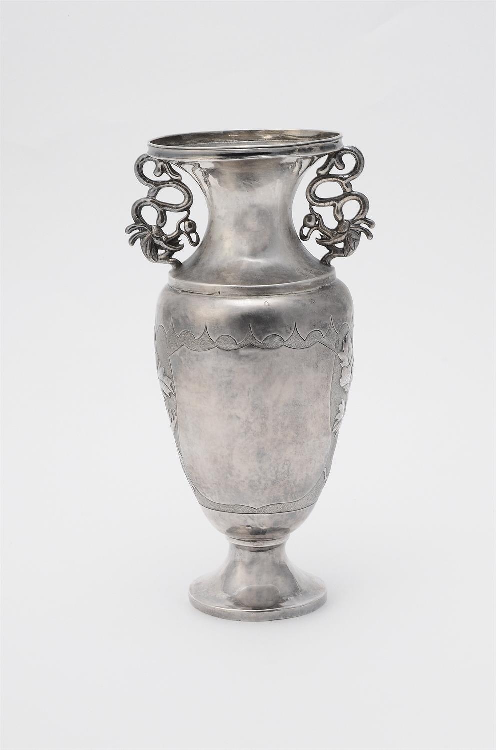 A Chinese export silver vase - Image 2 of 4