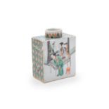 A Chinese famille verte tea caddy