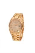 Rolex, Oyster Perpetual Date, Ref. 1500, a gold coloured bracelet watch