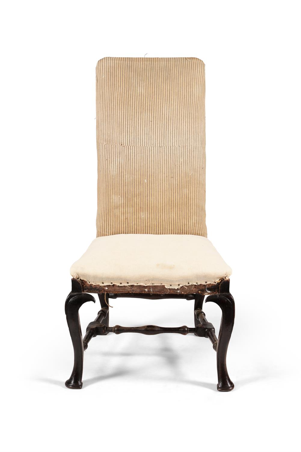 A Queen Anne walnut side chair - Image 2 of 4