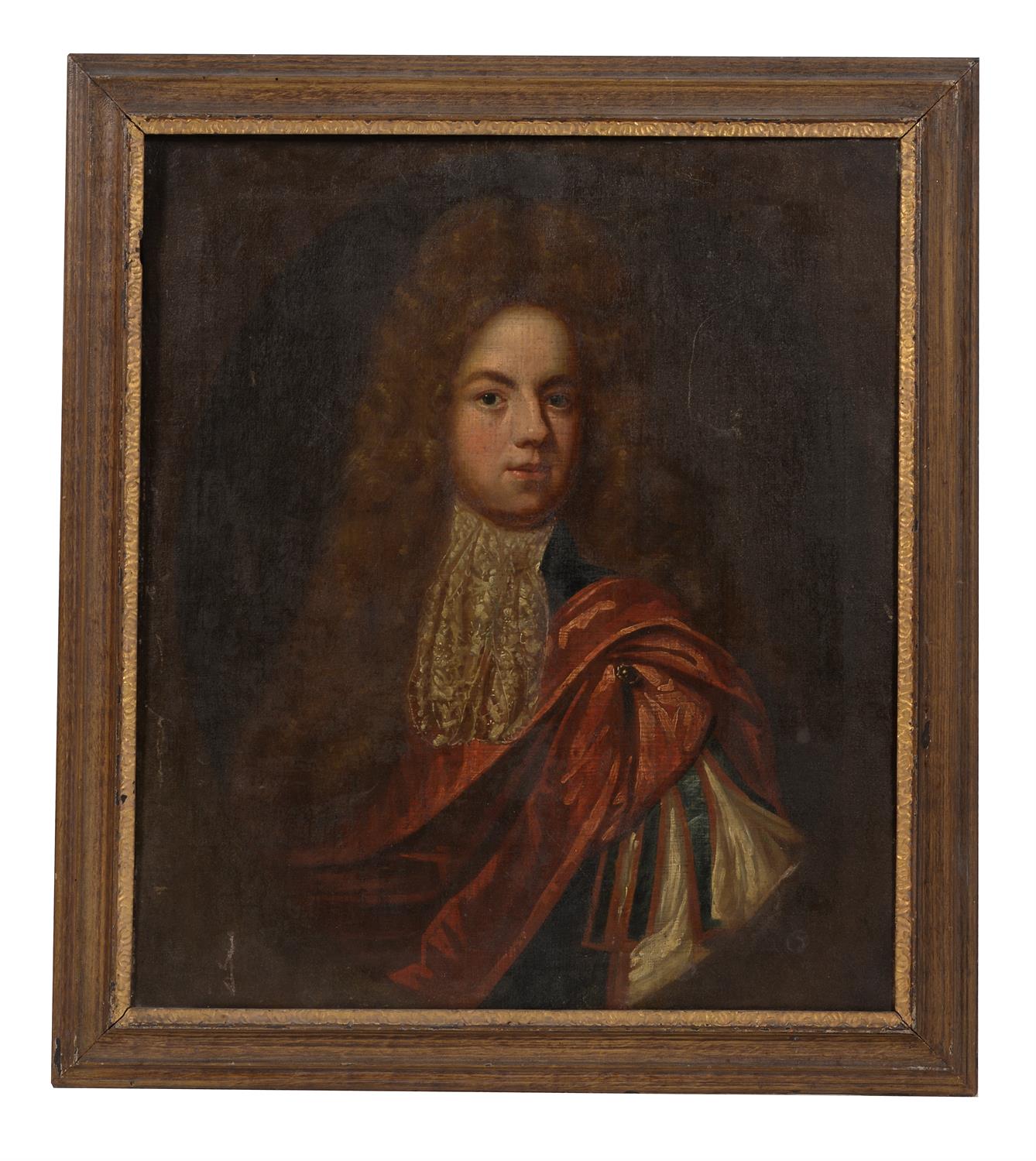 British School (early 18th century), Portrait of a gentleman - Image 2 of 3