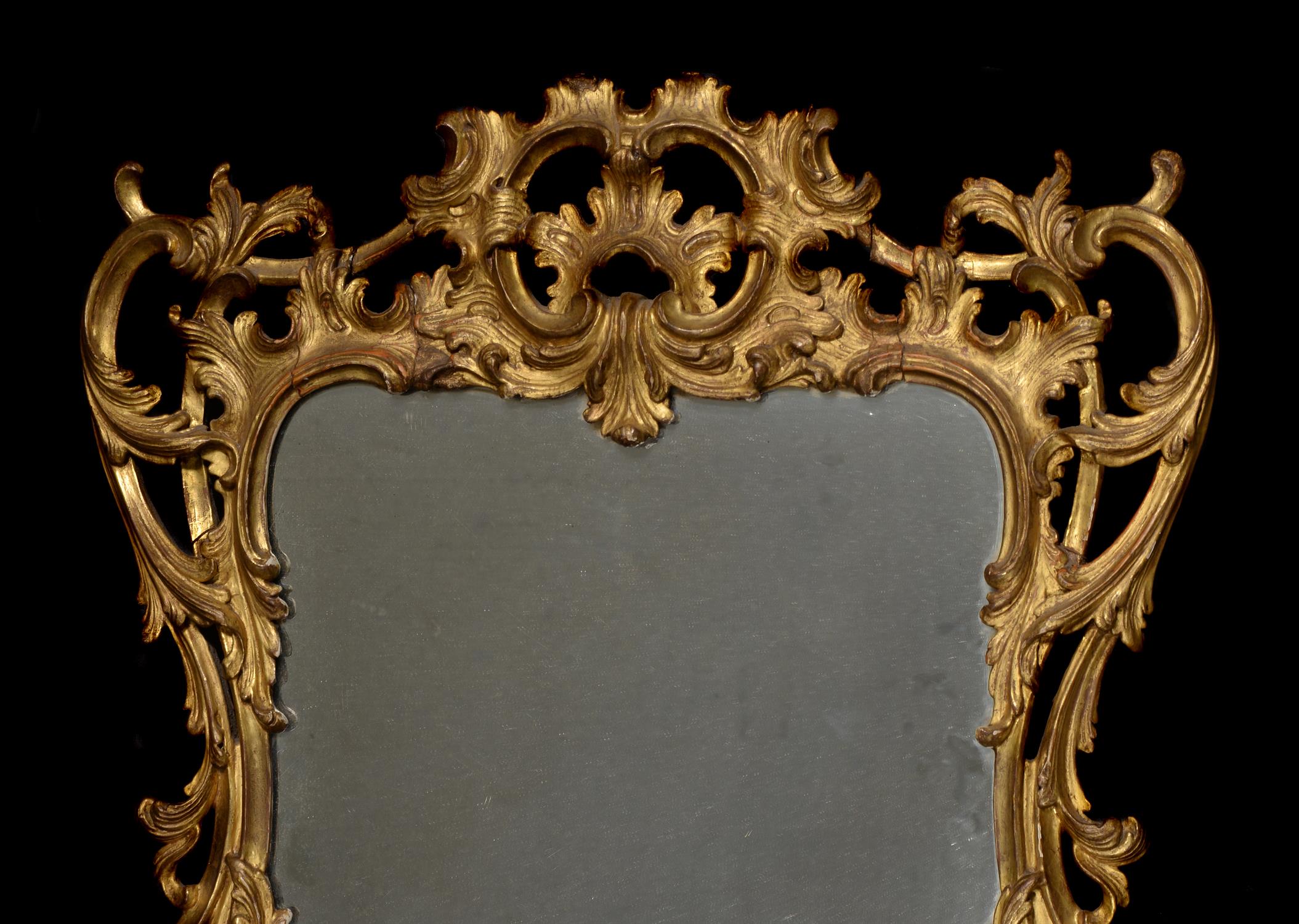 A George II carved giltwood wall mirror - Image 2 of 4