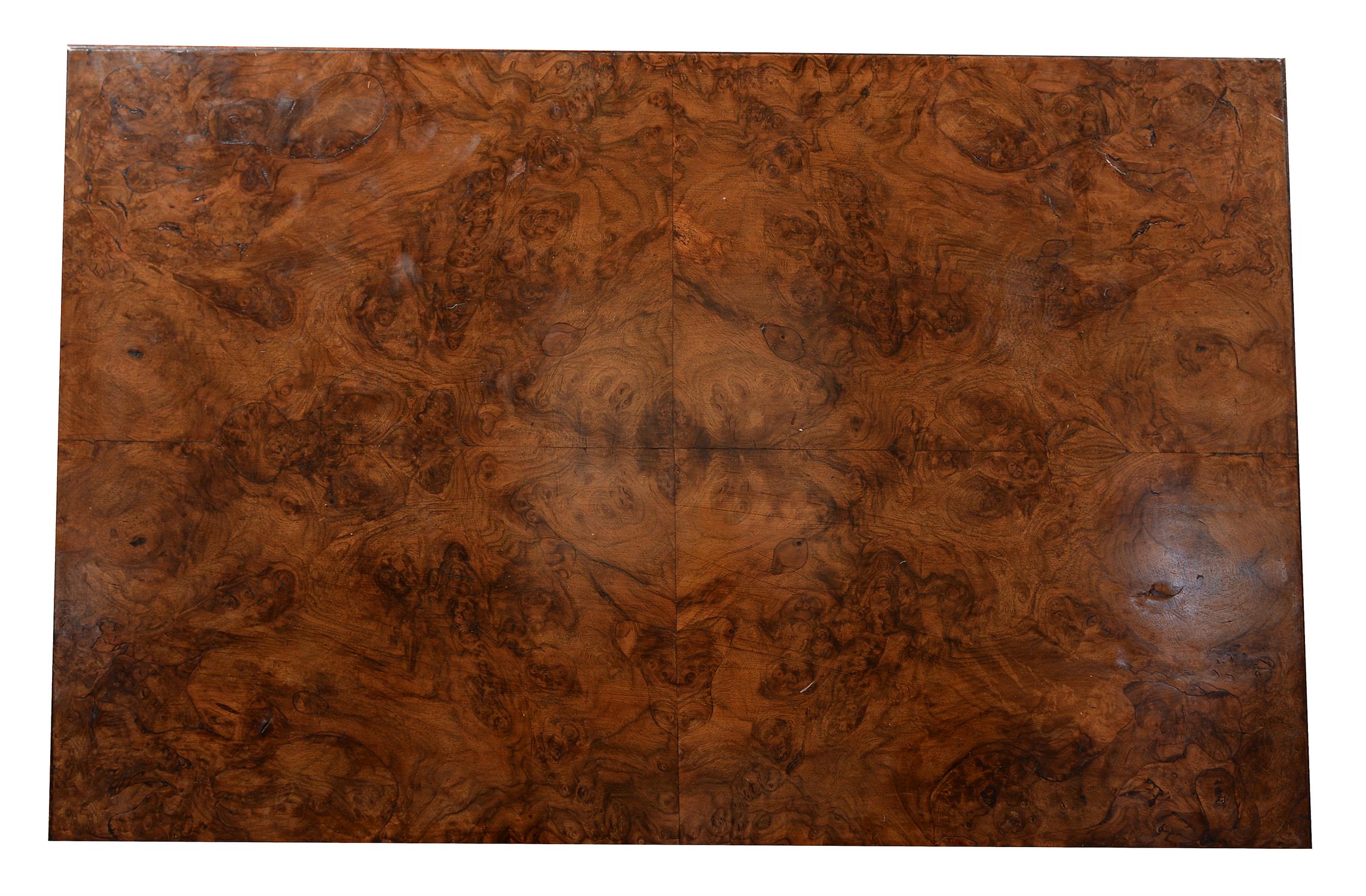 A George II figured walnut and crossbanded kneehole desk - Image 2 of 5