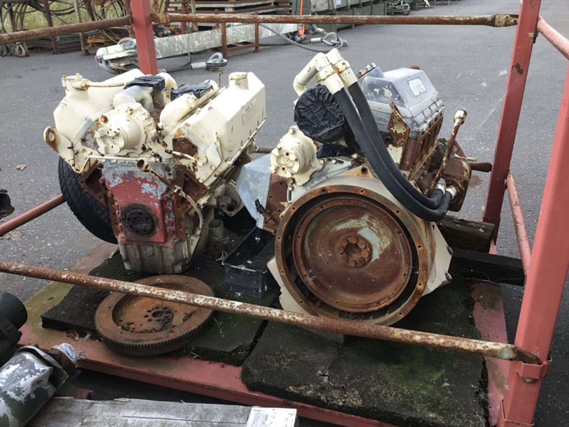 Stillage containing a Pair of Cummins 504 Diesel engine: used Incomplete spares or repairs - Image 3 of 6