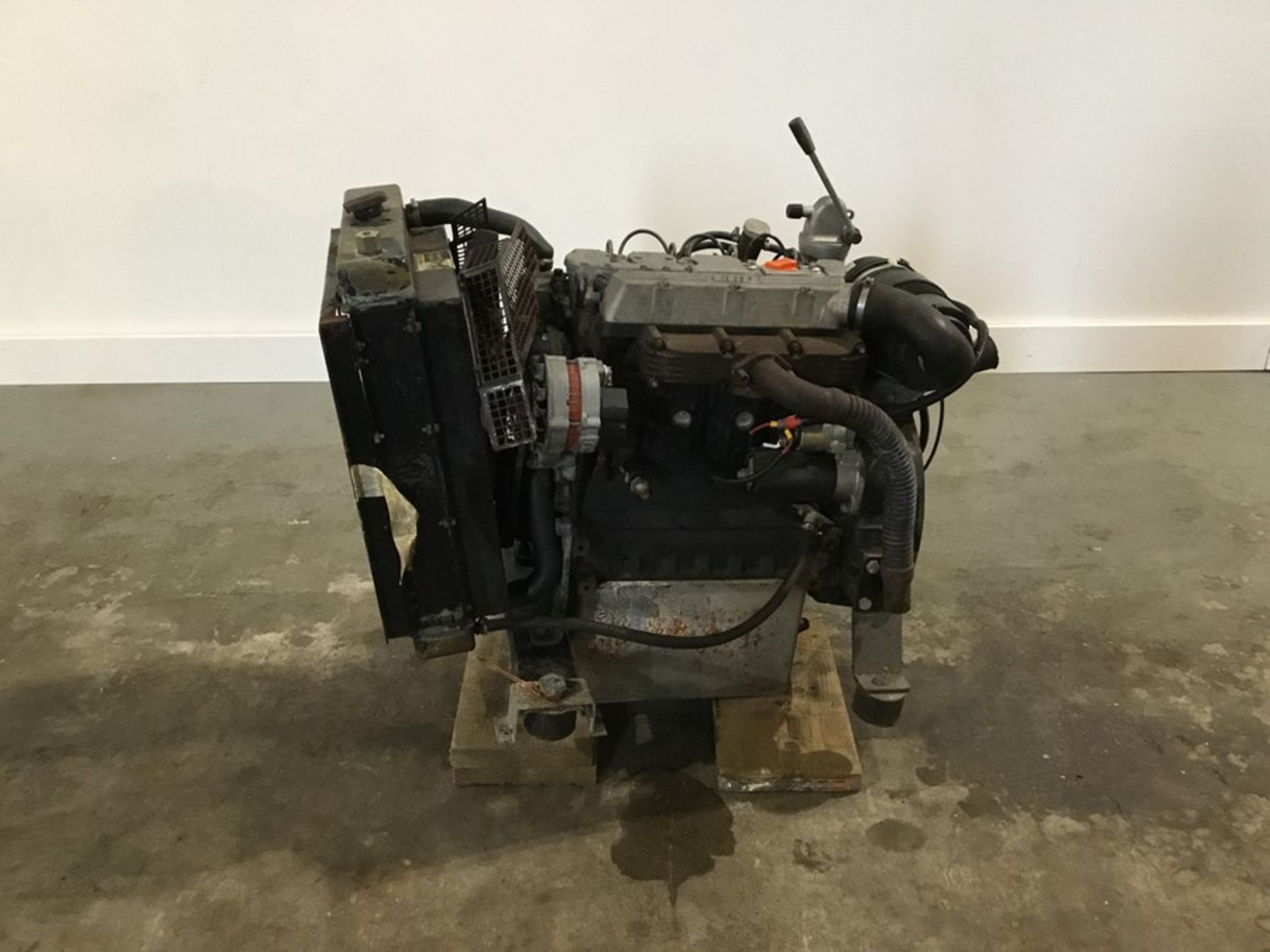 Lombardini LDW2204 Diesel Engine: Lombardini LDW2204 4cyl non Turbo Serial number 7308744 used - Image 2 of 27