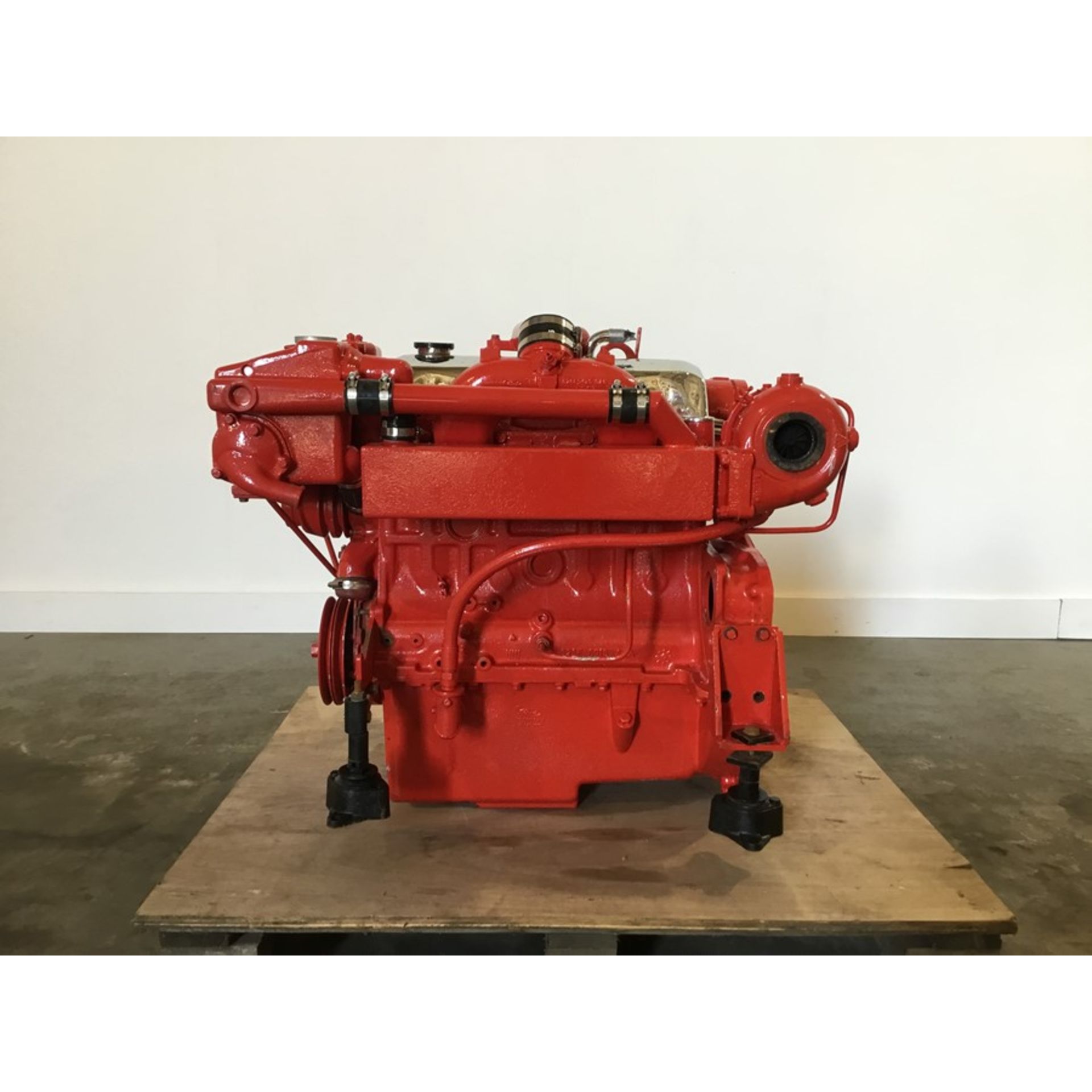 Ford 2722E Marine Diesel Engine Ford 2722e 4cyl Turbo 140Hp 2500Rpm Ford 2722E Marine Diesel Engine Ford 2722e 4cyl Turbo 140Hp 2500Rpm