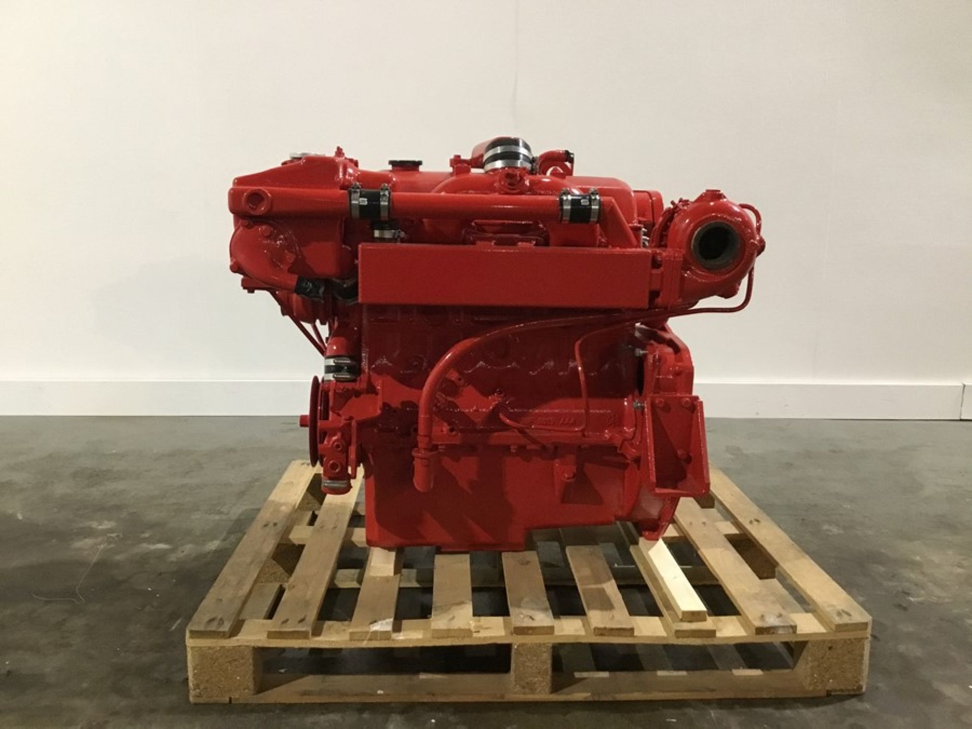 Ford 2722E Marine Diesel engine: Ford 2722e 4cyl Turbo 140Hp @2500Rpm used low hours - Image 2 of 18