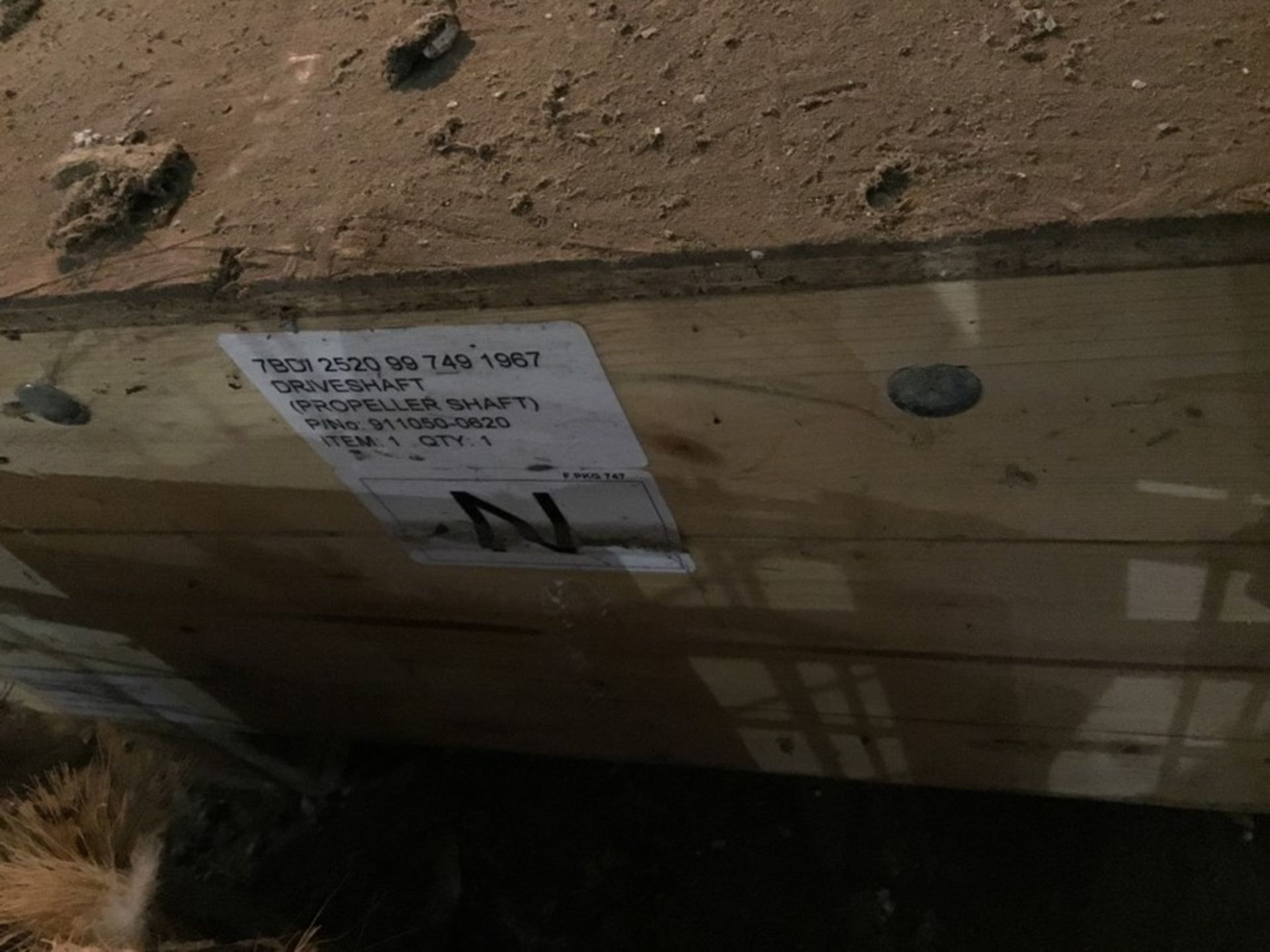 Stillage containing Spicer 1710 propshaft/drive shaft new or refurbished in boxes - Image 3 of 6