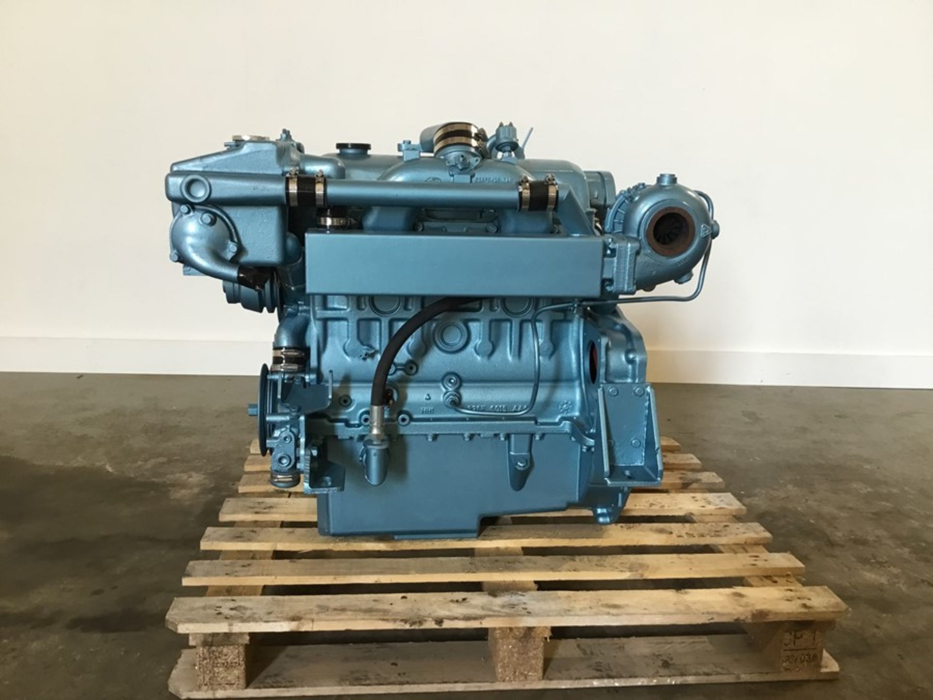 Ford 2722E Marine Diesel engine: Ford 2722e 4cyl Turbo 140Hp @2500Rpm used low hours - Image 8 of 18