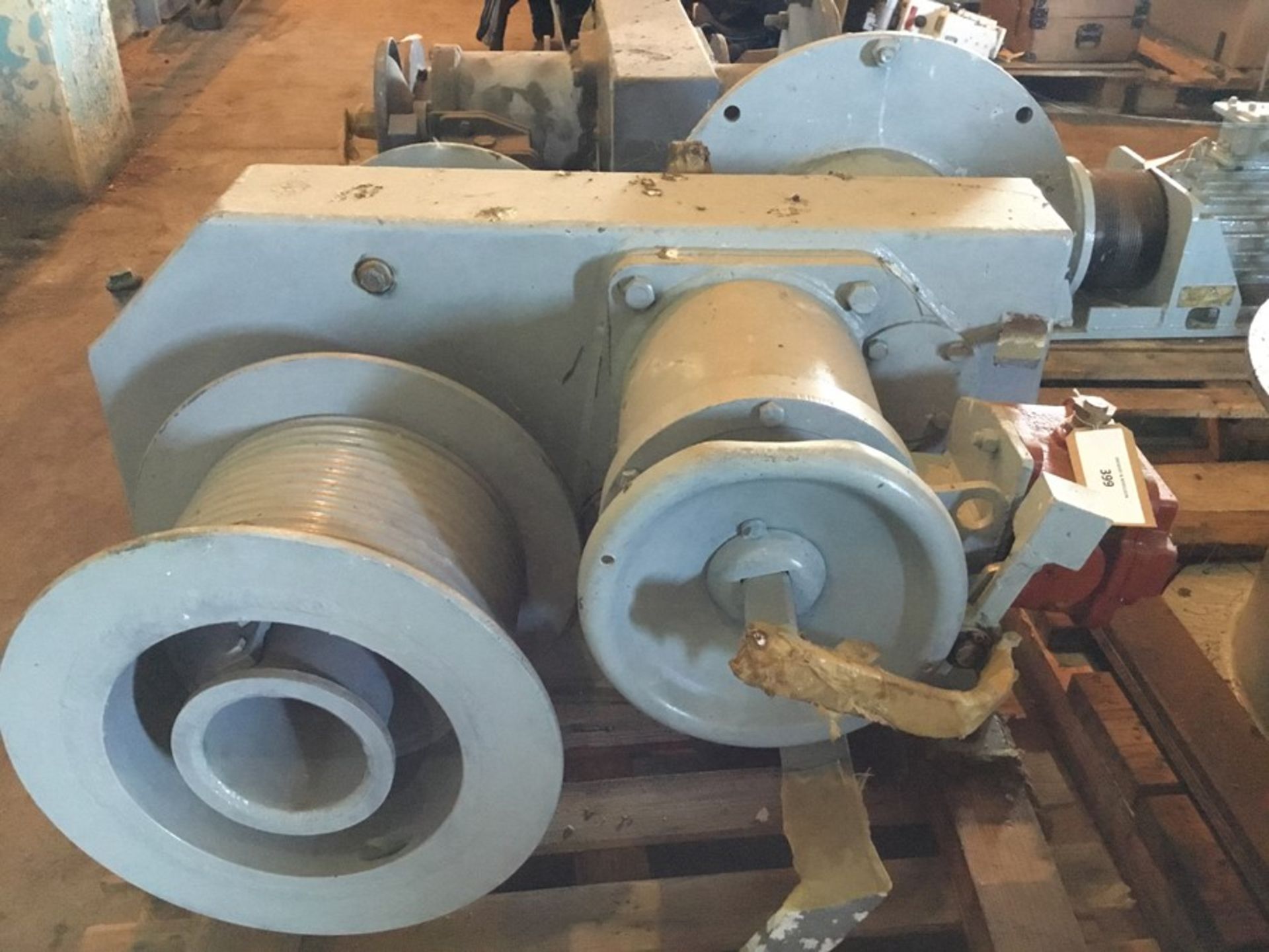 Welin Lambie Davit winch Unused or refurbished Ex Mod - Image 11 of 15