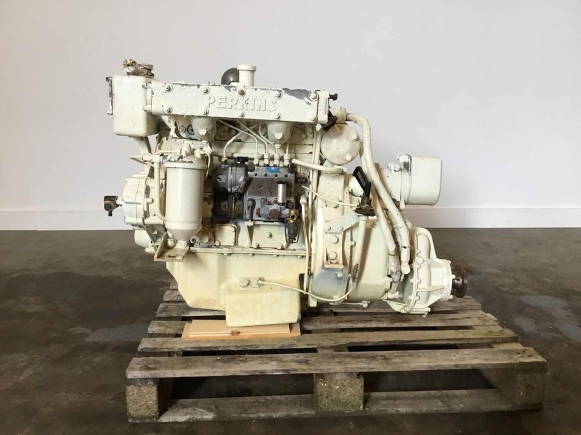 Perkins P4 Marine Diesel engine: Perkins P4 4cyl Non turbo, serial number 2085276 43BHP at 2000Rpm - Image 12 of 30