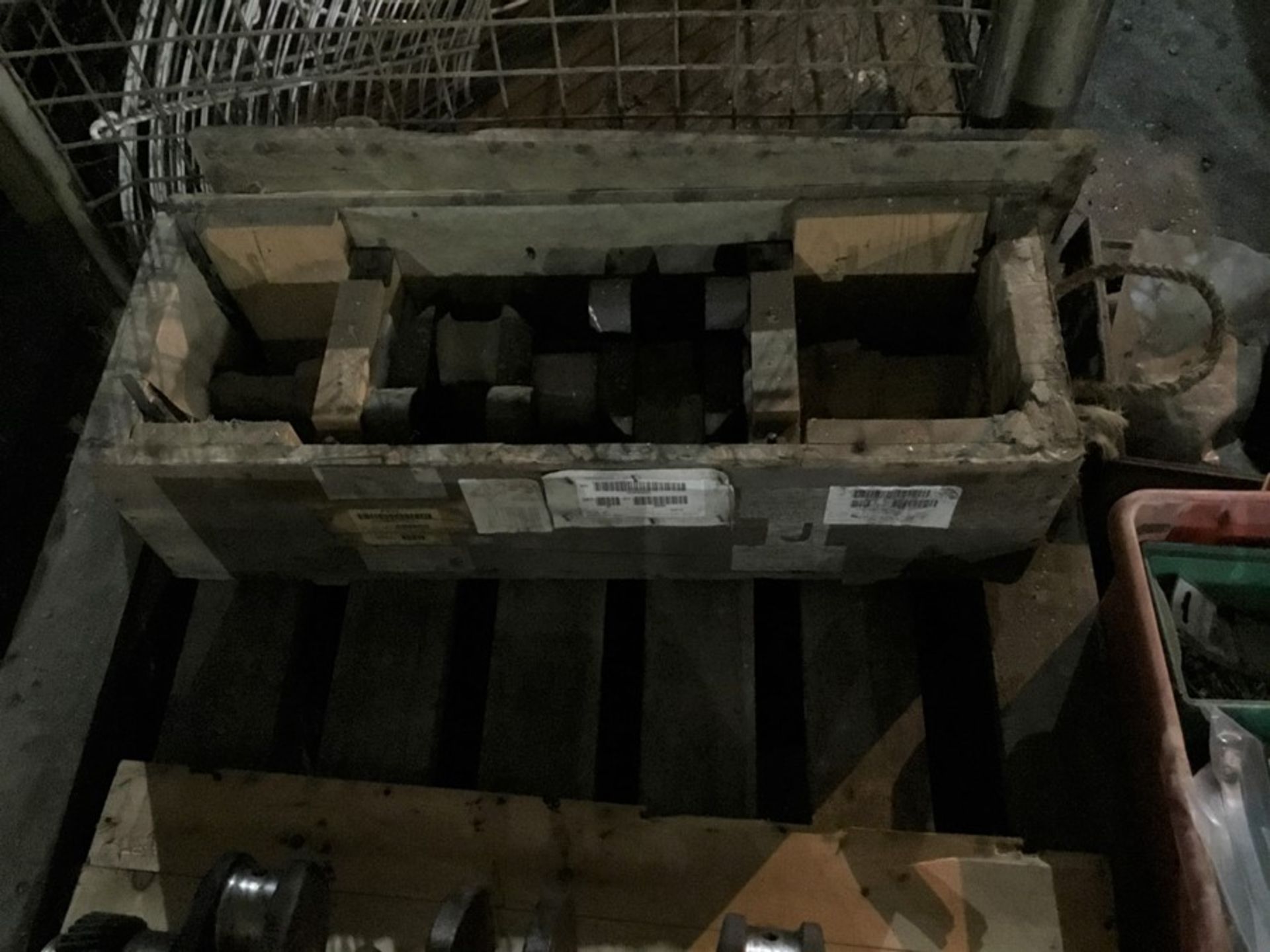 Pallet containing qty 3 misc. Crankshafts - Image 8 of 9