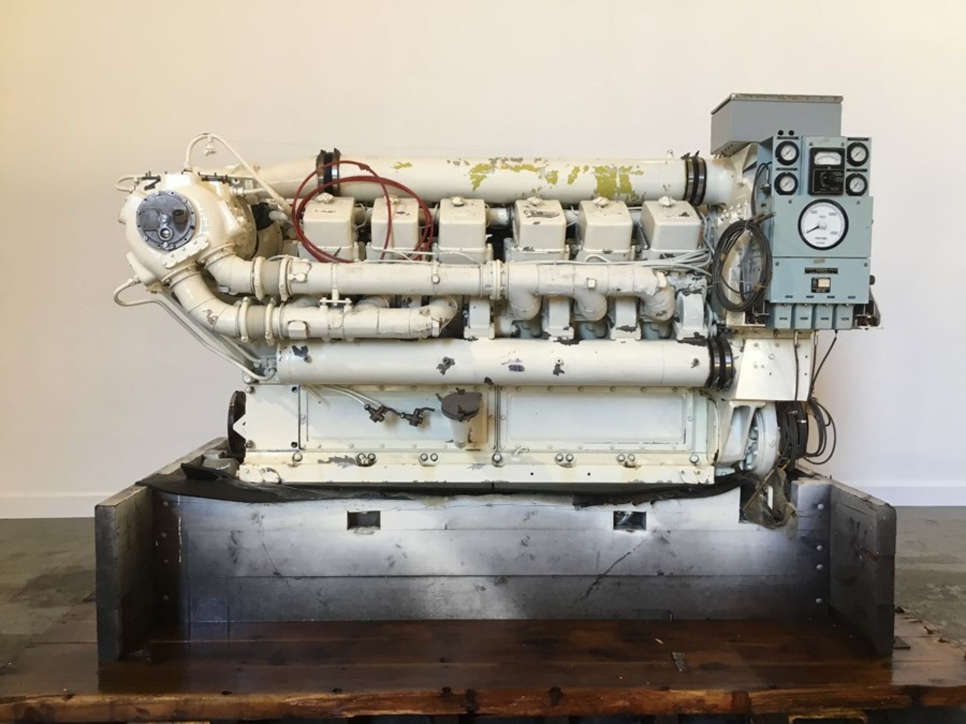 Paxman 12YhCAZ Marine Diesel Engine: Paxman 12YHCAZ, V12 Serial number 620024/3, 76 hours Ex MOD - Image 12 of 33