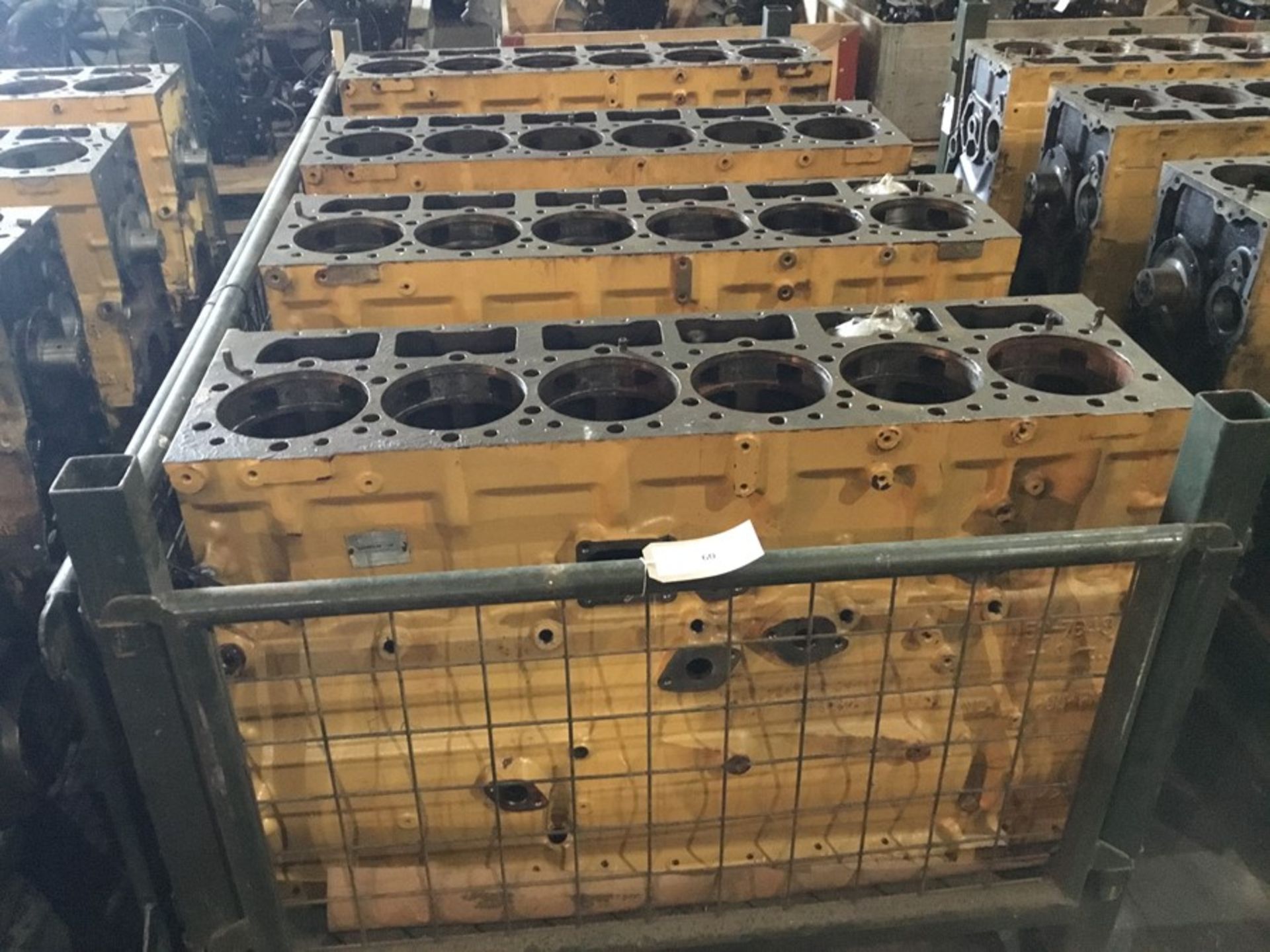 Stillage containing qty 4 Caterpillar 3406E 6cyl Bare block Serial 1DZ05208, Serial 1DZ05757 2 block - Image 2 of 9