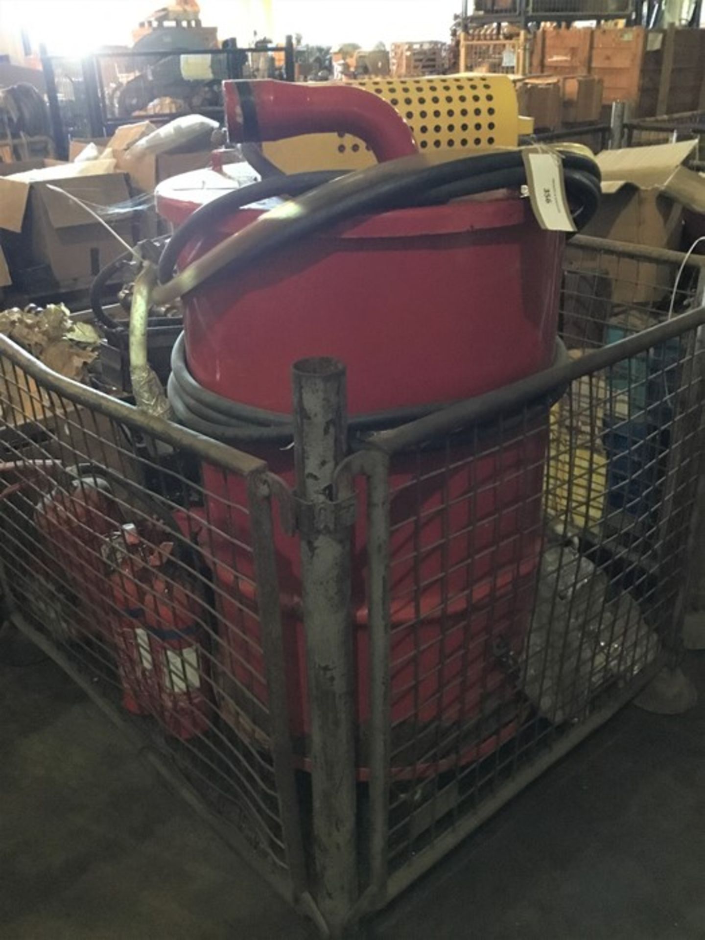 Cage containing Chapel cleaning Atex SWD 200 year of man 2004 spill vacuum , Air brake, Plastic