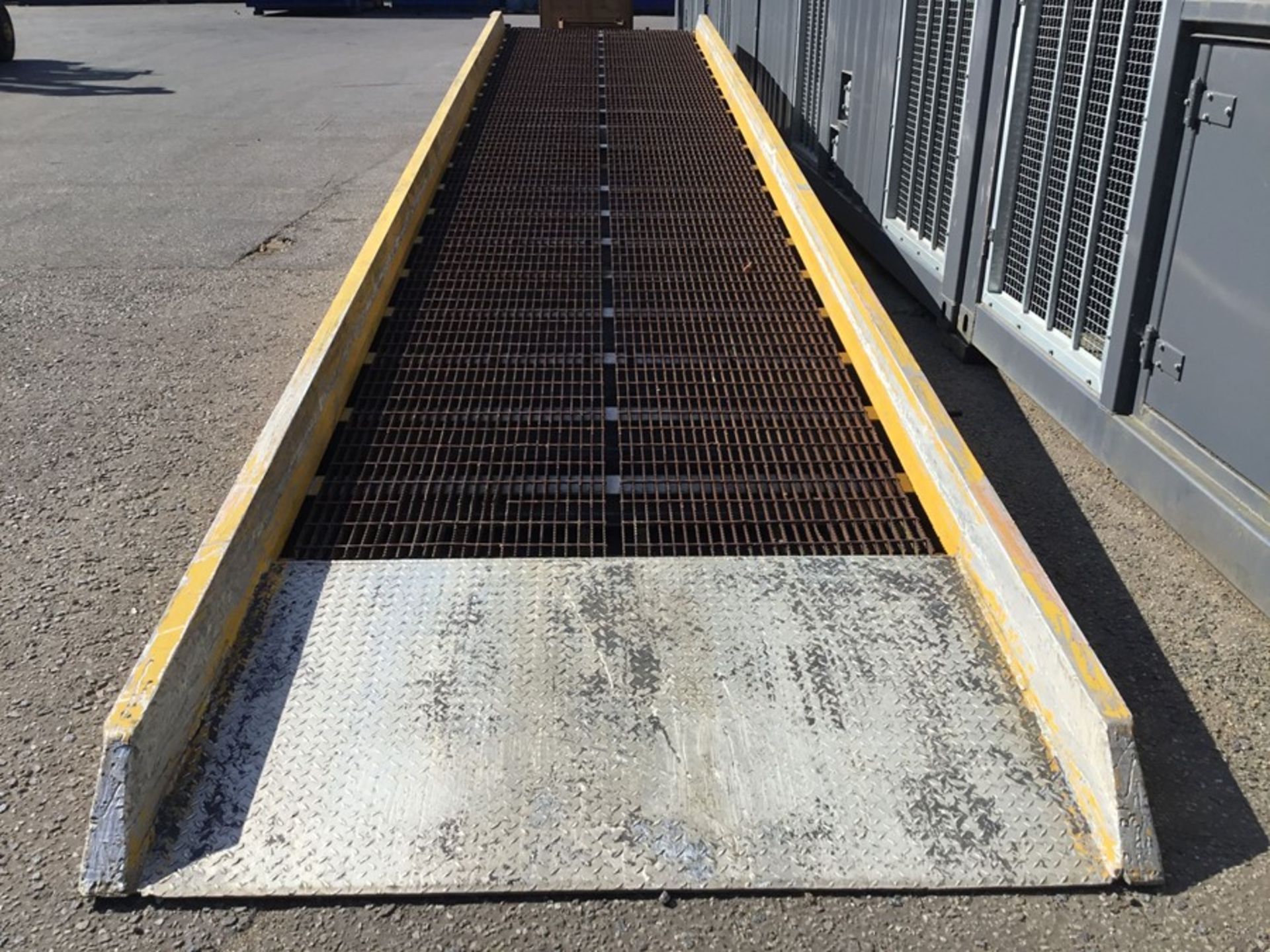 Container ramp: Copperloy Model AS18-70I84-36PL, capacity 18,000lbs width inner 70 width outer 84 - Image 3 of 10