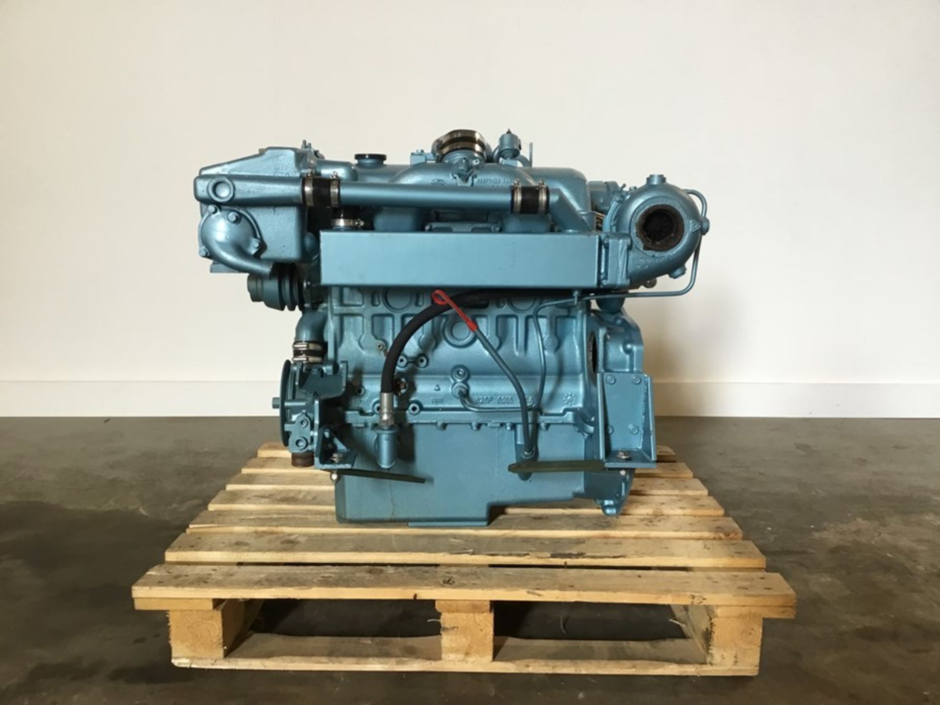 Ford 2722E Marine Diesel engine: Ford 2722e 4cyl Turbo 140Hp @2500Rpm used low hours - Image 8 of 18