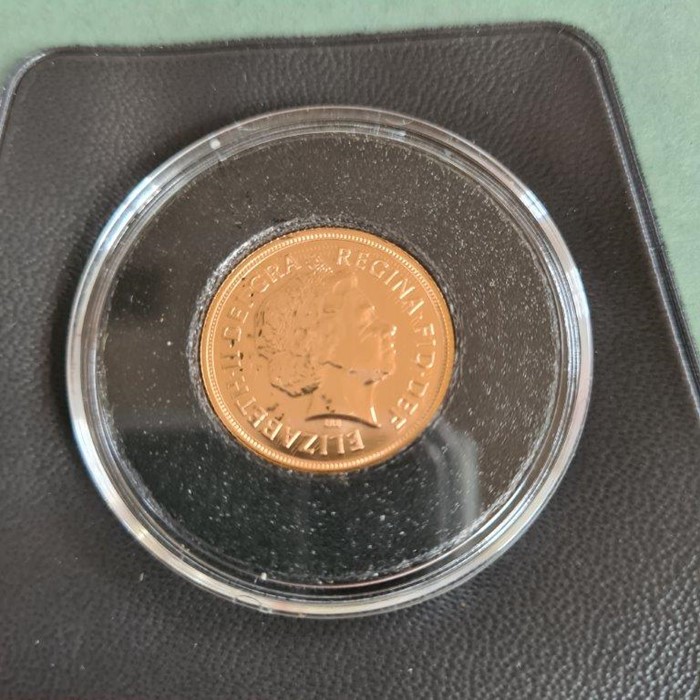 2015 uncirculated full gold sovereign in Harrington & Byrne wallet. - Image 3 of 3