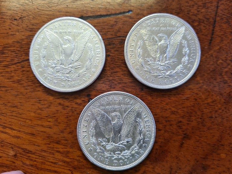 3 x silver Morgan Dollar coins, 2 x 1921 and 1 x 1883. - Image 2 of 3