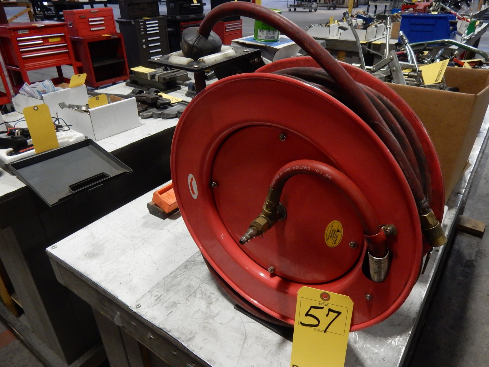 AIR HOSE REEL W/HOSE