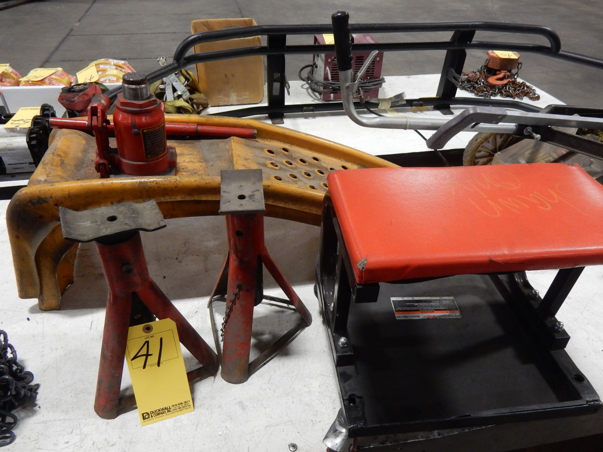 LOT JACK STANDS, VEHICLE RAMPS, MECHANICS ROLLER SEAT, 12 TON HYD. JACK