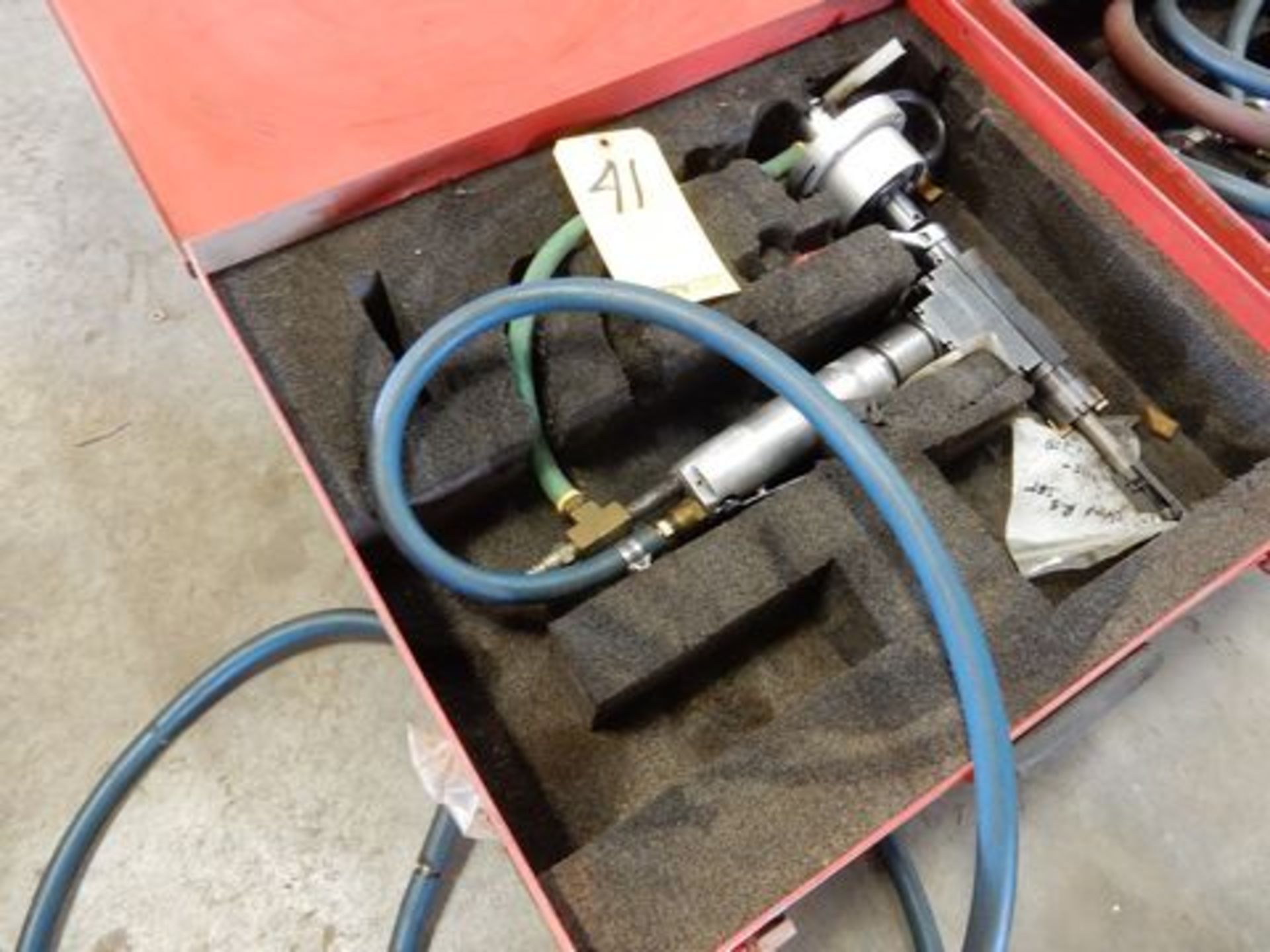 ESCO MILLHOG PNEUMATIC TUBE & PIPE BEVELING TOOL - Image 2 of 2