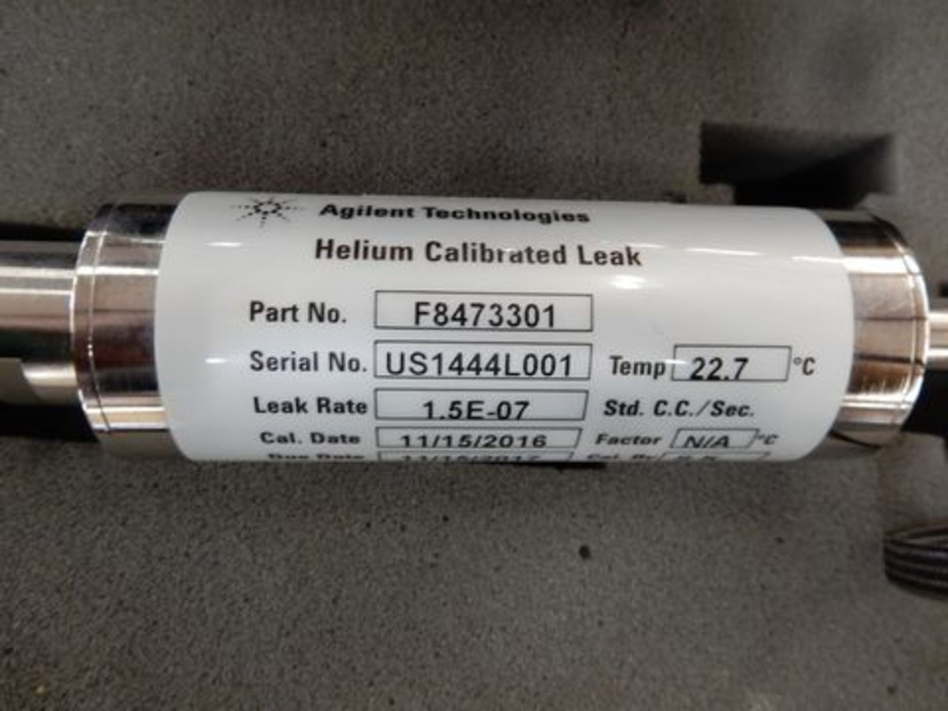 LOT (2) AGILENT HELIUM LEAK DETECTORS - Image 2 of 2