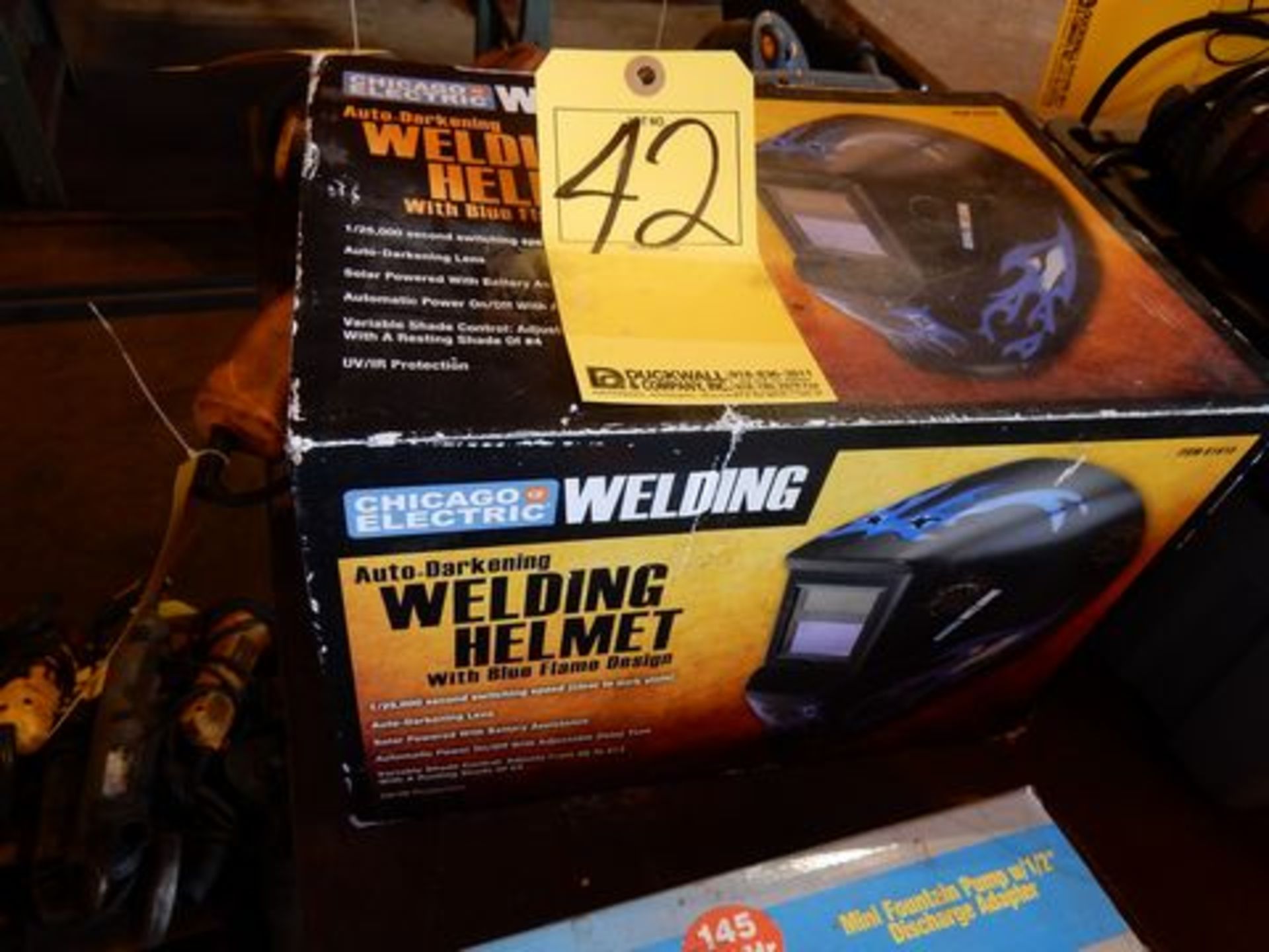 CHICAGO ELEC. AUTO DARKENING WELD HOOD, M# 61610 (NEW IN BOX)