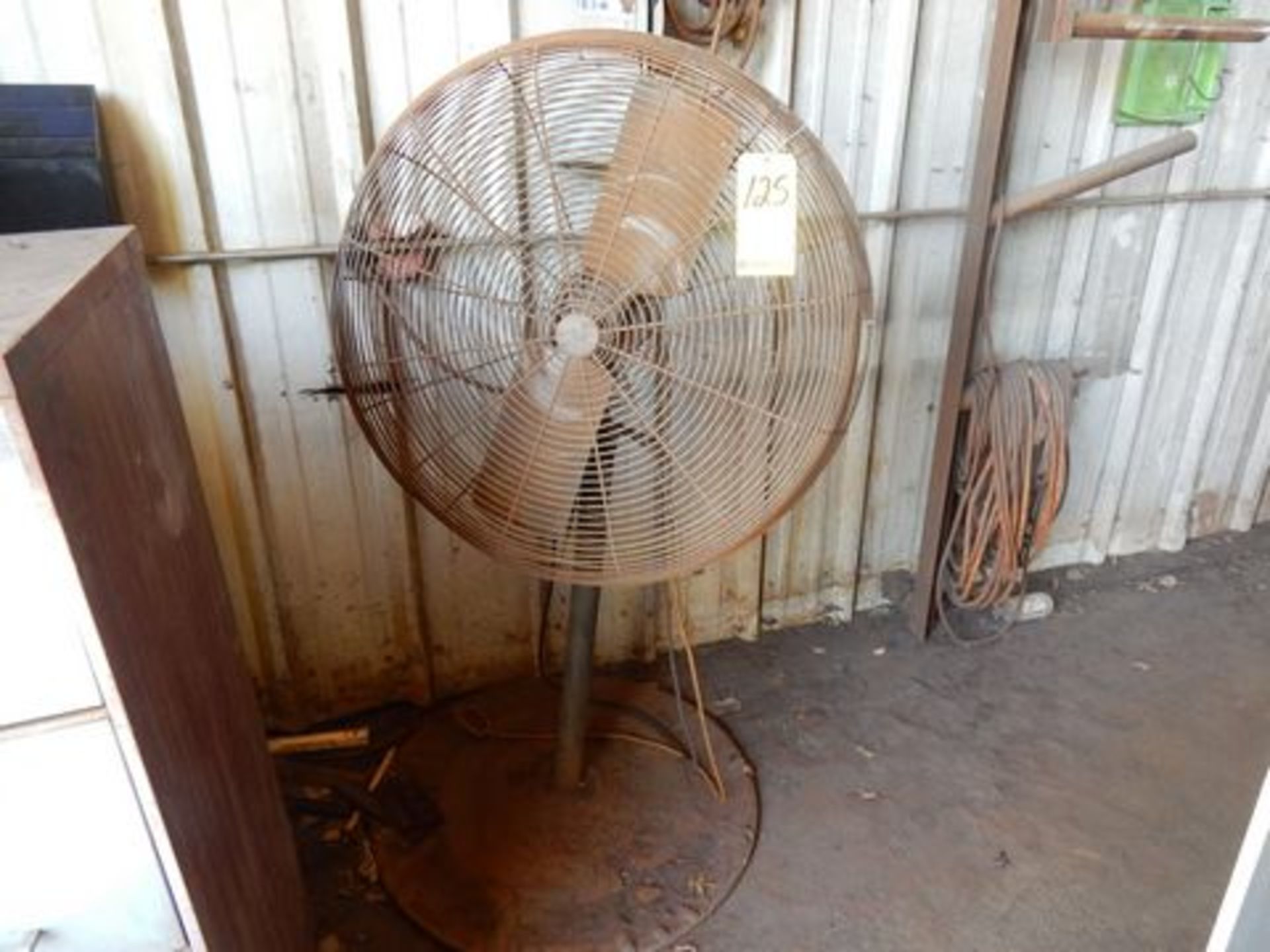 PEDESTAL SHOP FAN