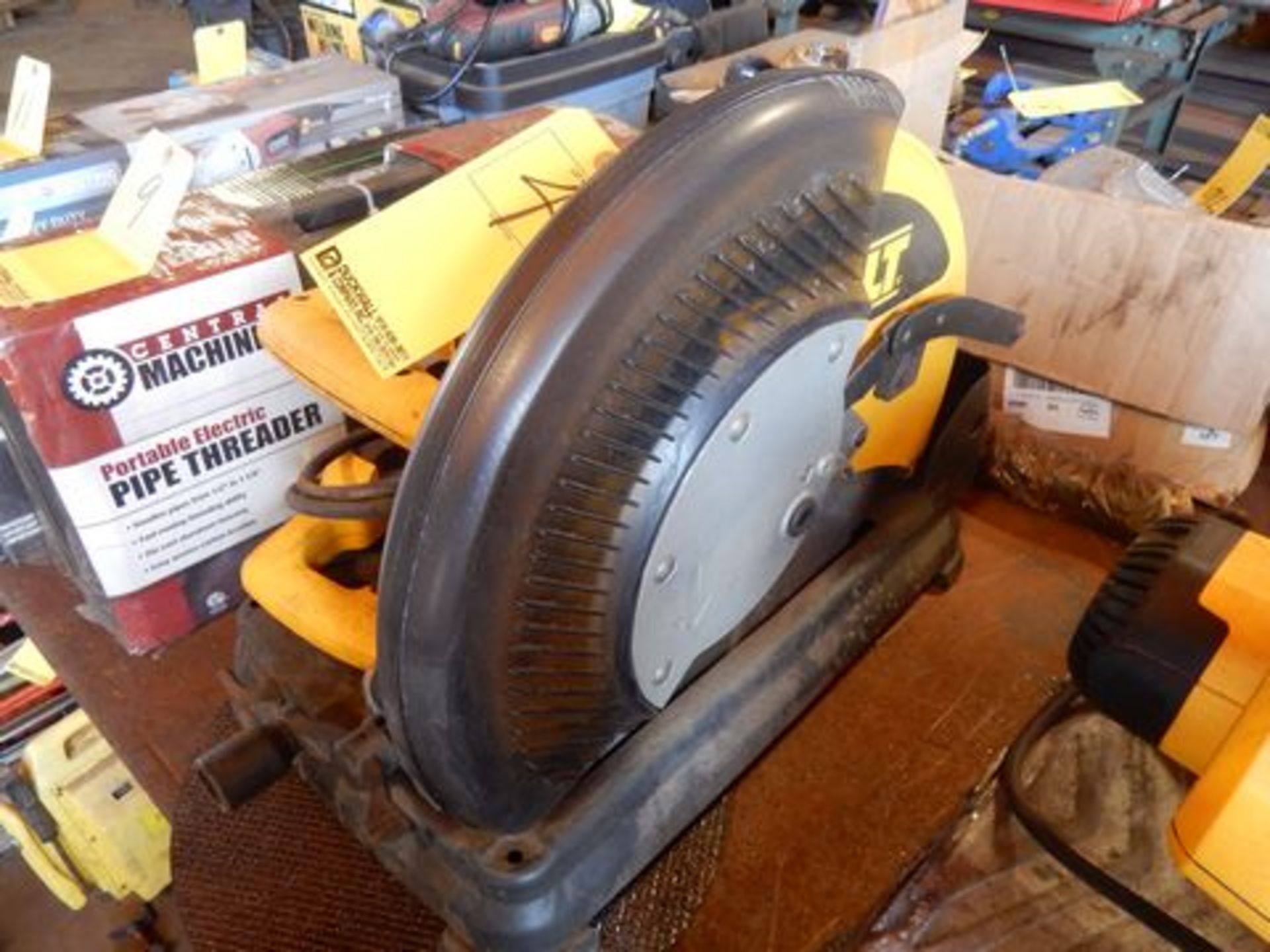 DEWALT 14" CHOP SAW, M# DW872