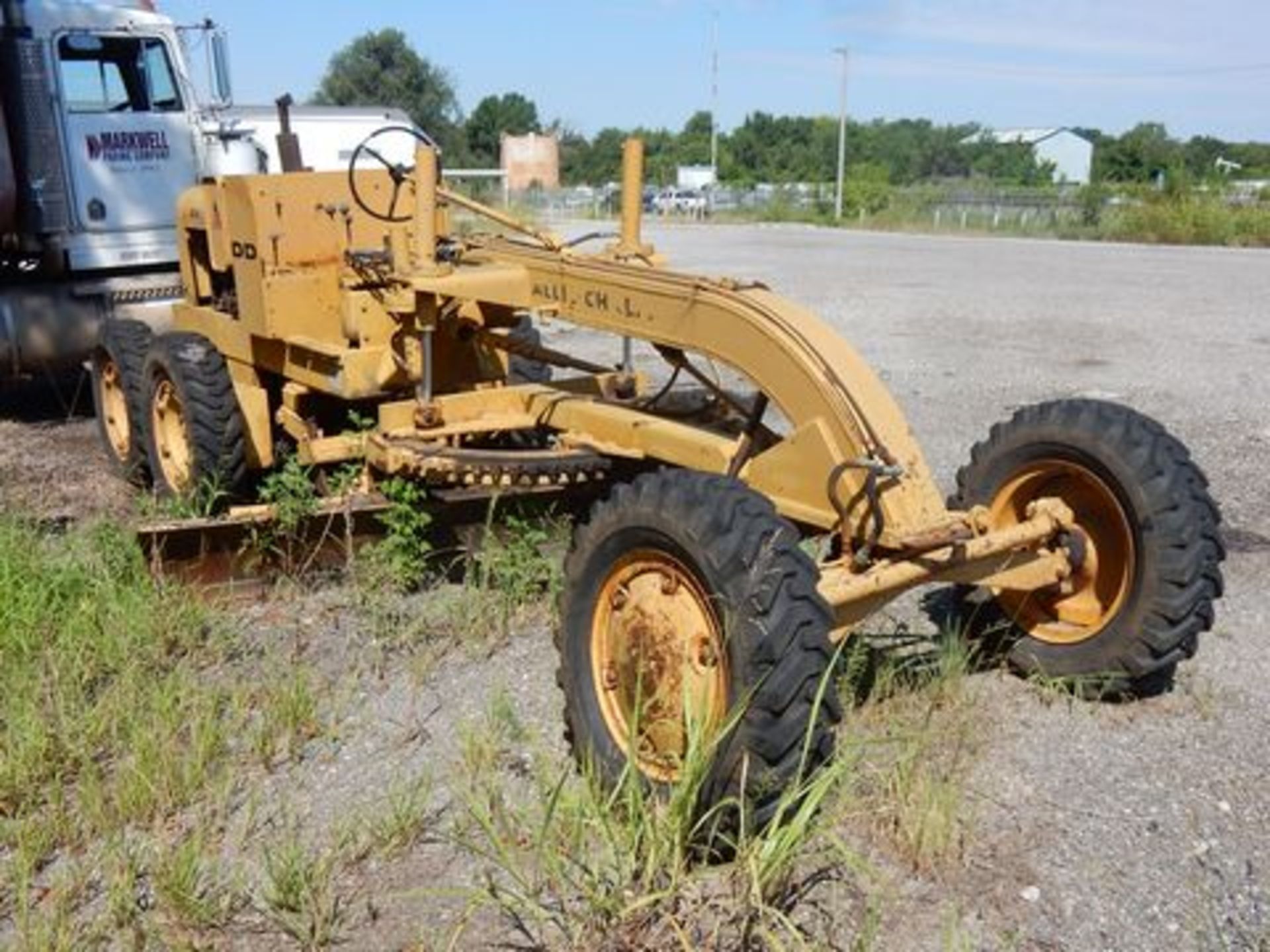 ALLIS CHALMERS ROAD GRADER, M# DD, S/N DD-3959 - Image 2 of 2