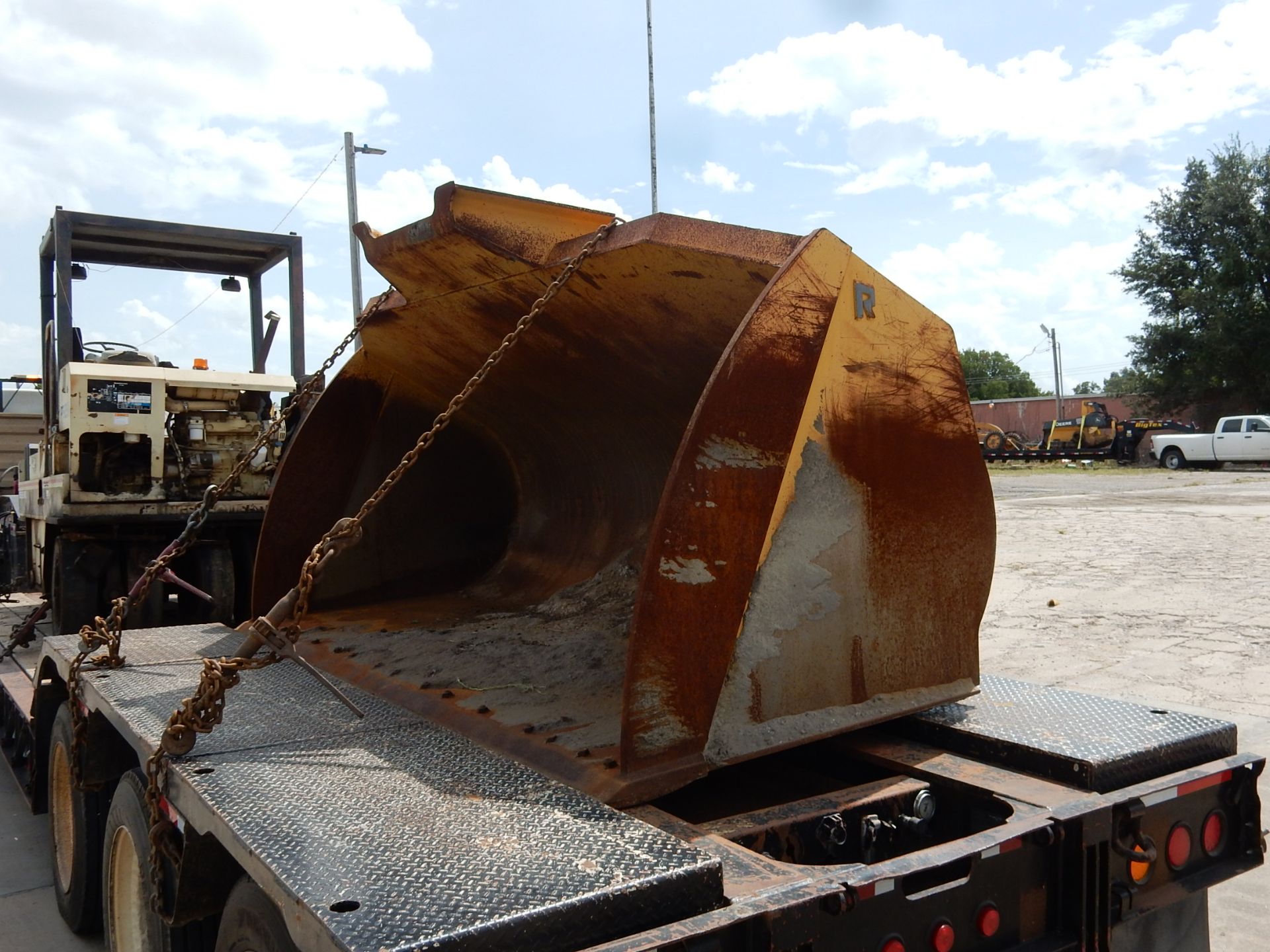 JOHN DEERE WHEEL LOADER, M# 724K, S/N 1DW724KXCA0632230 - Image 9 of 12