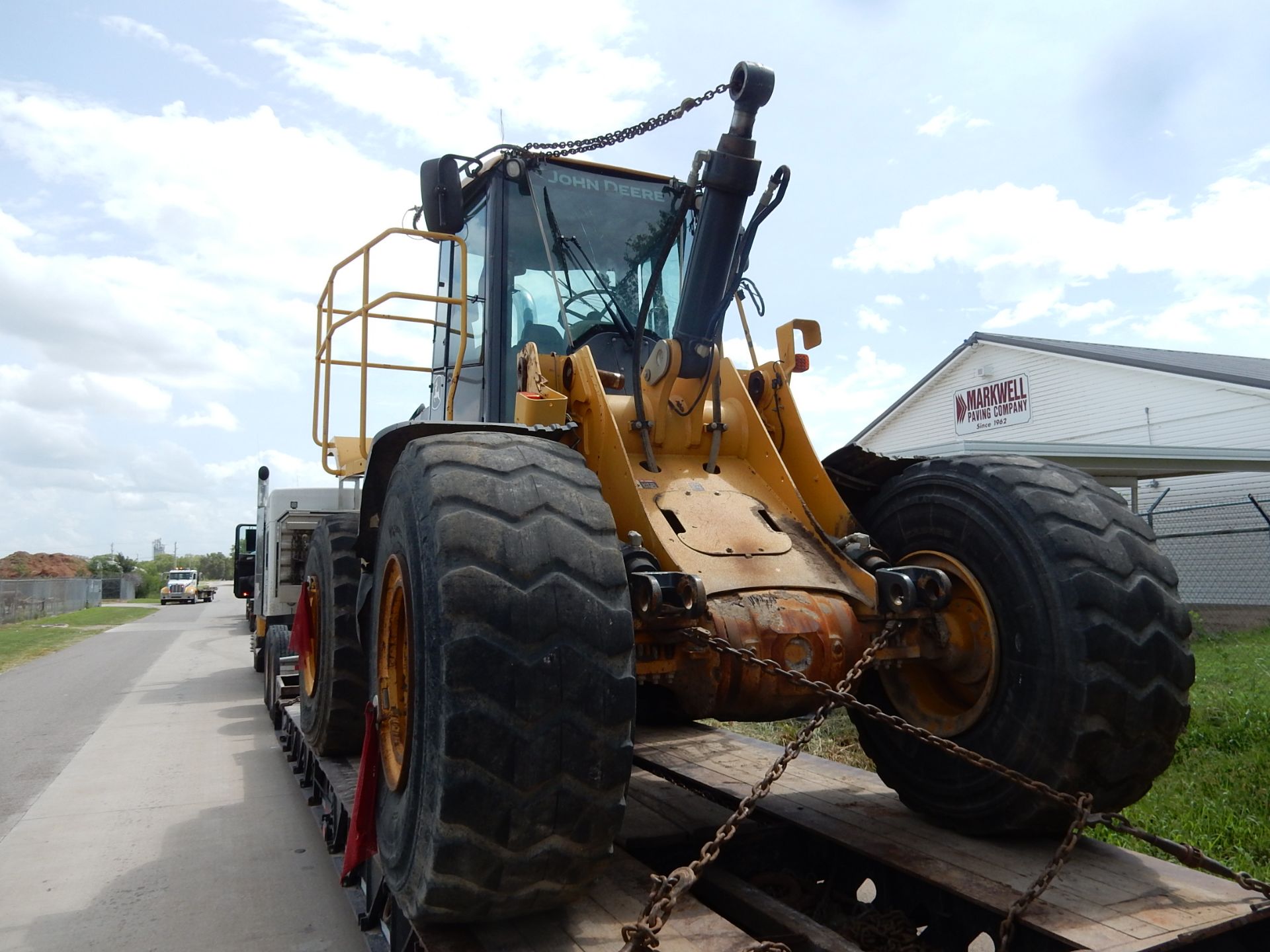 JOHN DEERE WHEEL LOADER, M# 724K, S/N 1DW724KXCA0632230 - Image 6 of 12