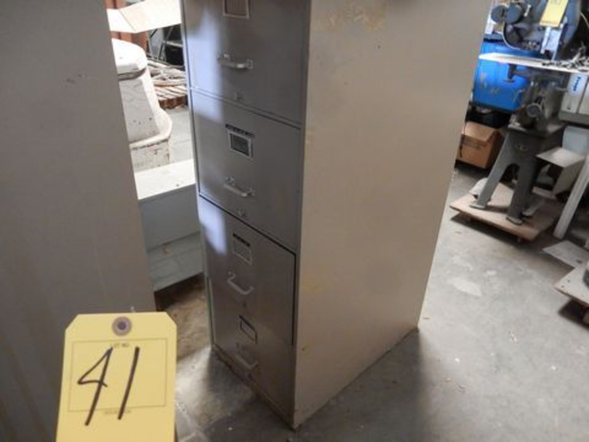 LOT (2) 4-DRAWER FILES