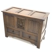 20th century oak mule chest, panelled hinged lid,