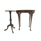 20th century Georgian design mahogany oval occasional table, with gadroon moulded edge,