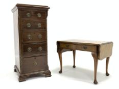 George III style pedestal chest, moulded top above five graduating drawers,