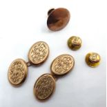 Pair of gold cufflinks and gold buttons, all hallmarked 9ct, approx 7.