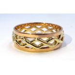 9ct gold filigree ring hallmarked Condition Report & Further Details Approx 3.