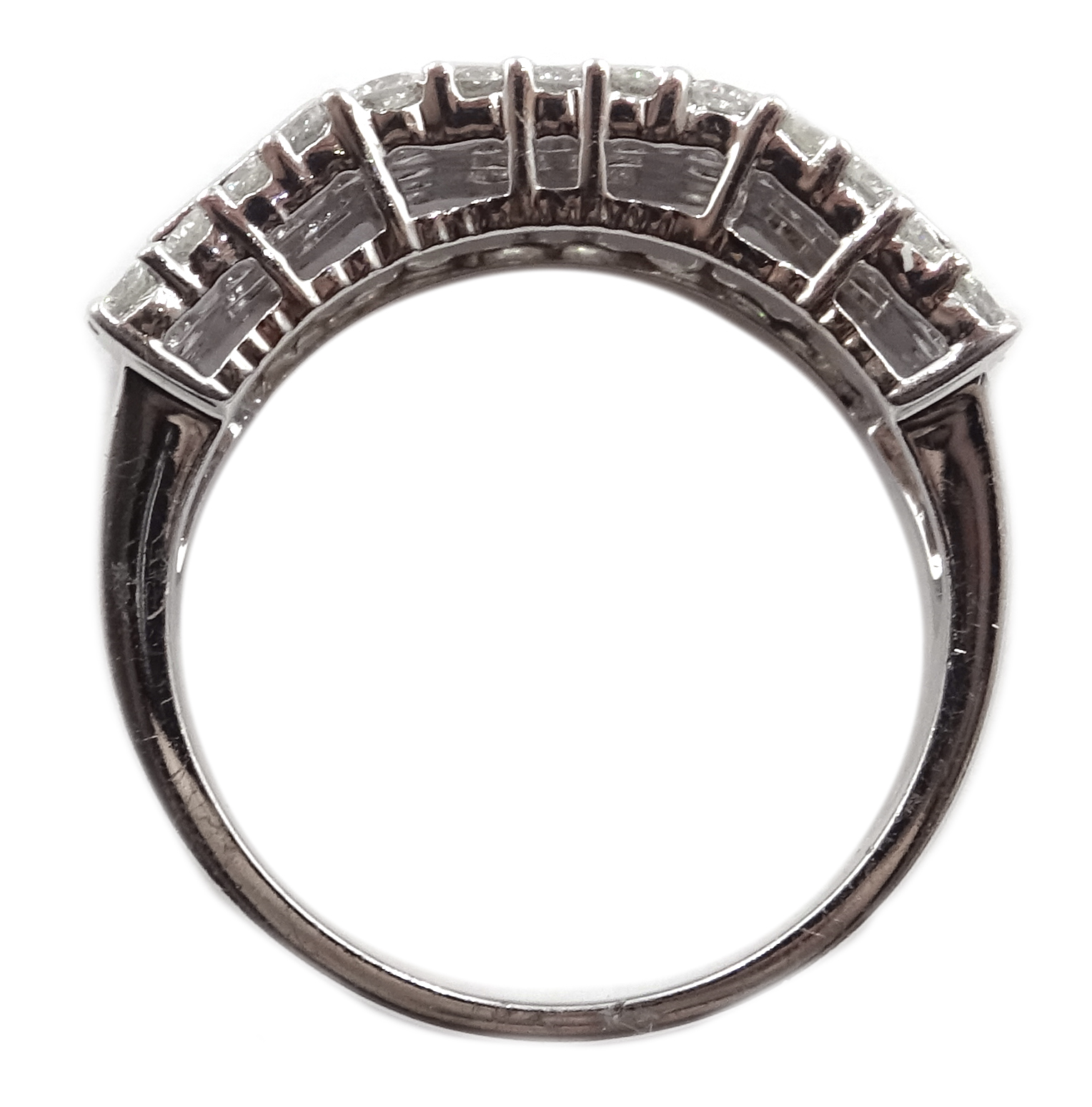 18ct white gold princess cut and round brilliant cut diamond ring hallmarked, - Image 3 of 3