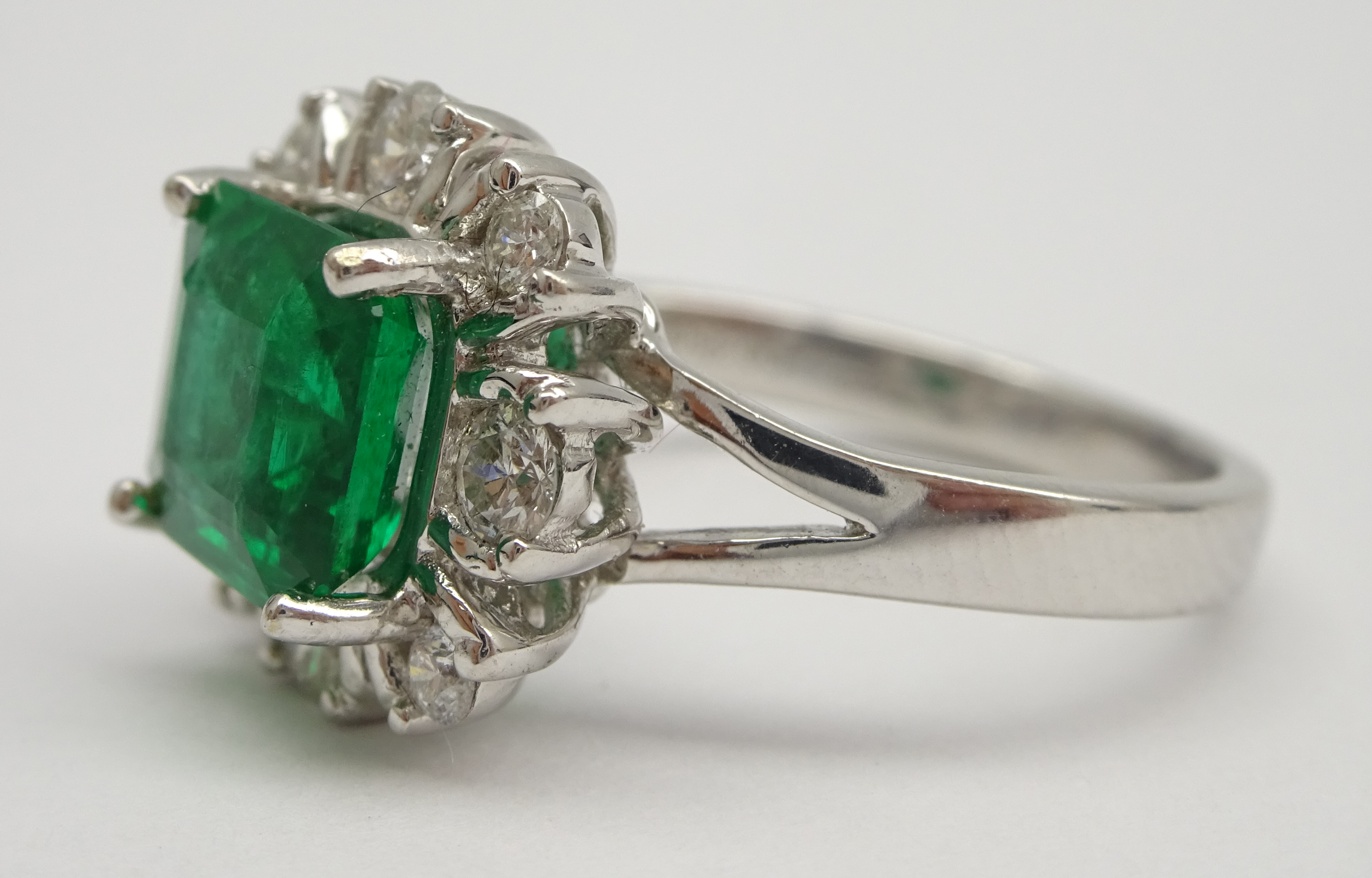 18ct white gold fine emerald and diamond cluster ring hallmarked, emerald 1. - Image 2 of 4