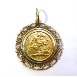 1902 gold half sovereign, loose mounted in 9ct gold pendant hallmarked, approx 7.